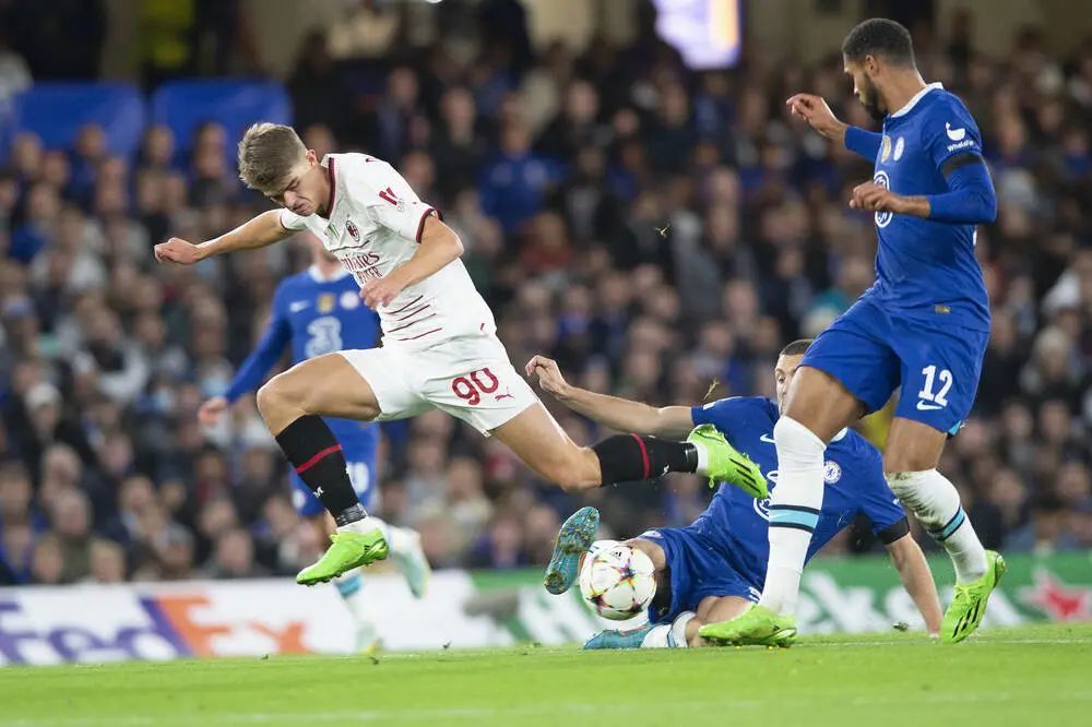 特城引入奇 特城引入奇