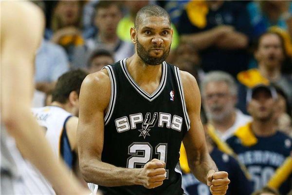 詹姆斯通过 詹姆斯通过