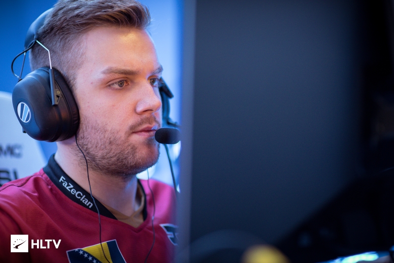 在以往多项 在以往多项